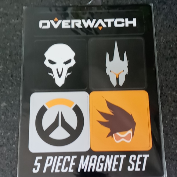 NIP Overwatch Magnet Set - Picture 1 of 4